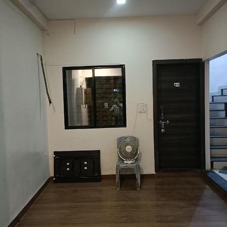 Mahalaxmi Nagar Residency Ac Rooms Indore Exterior foto